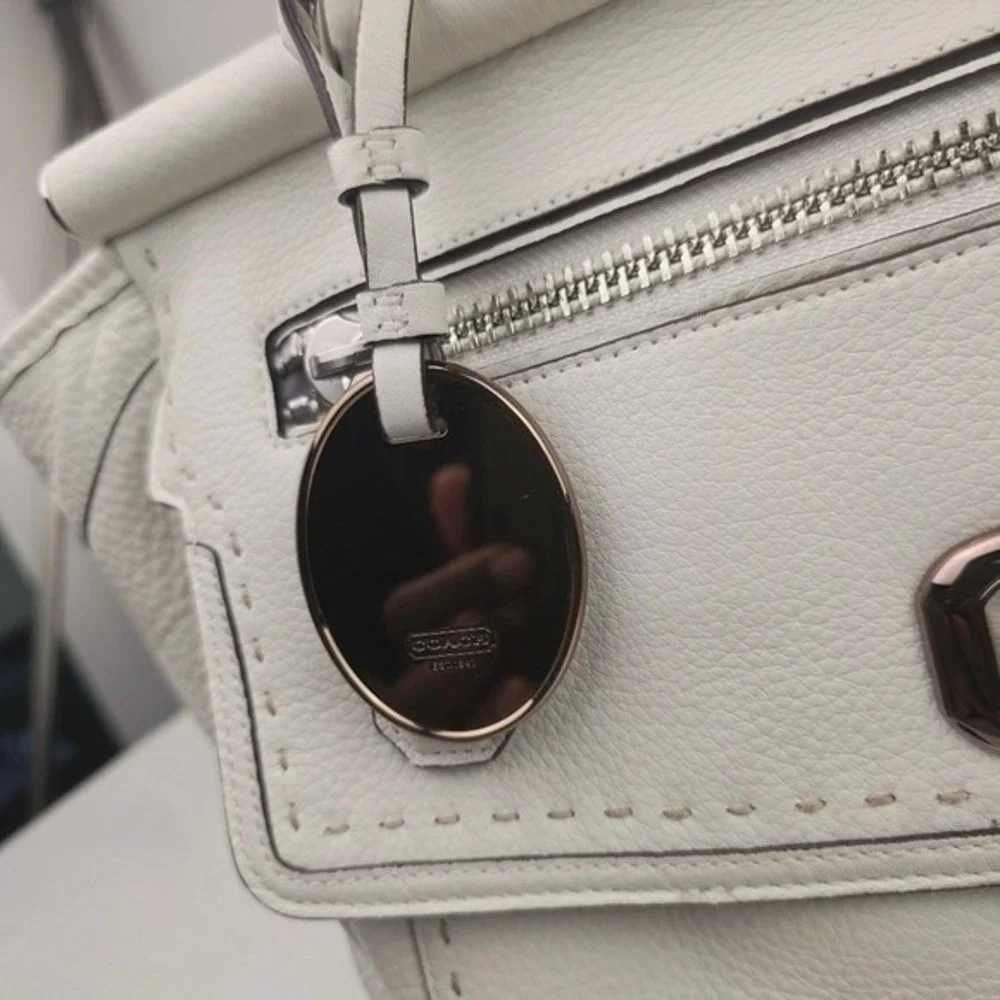 Coach Pinnacle Louisa Satchel Shoulder Bag Leather White Crossbody